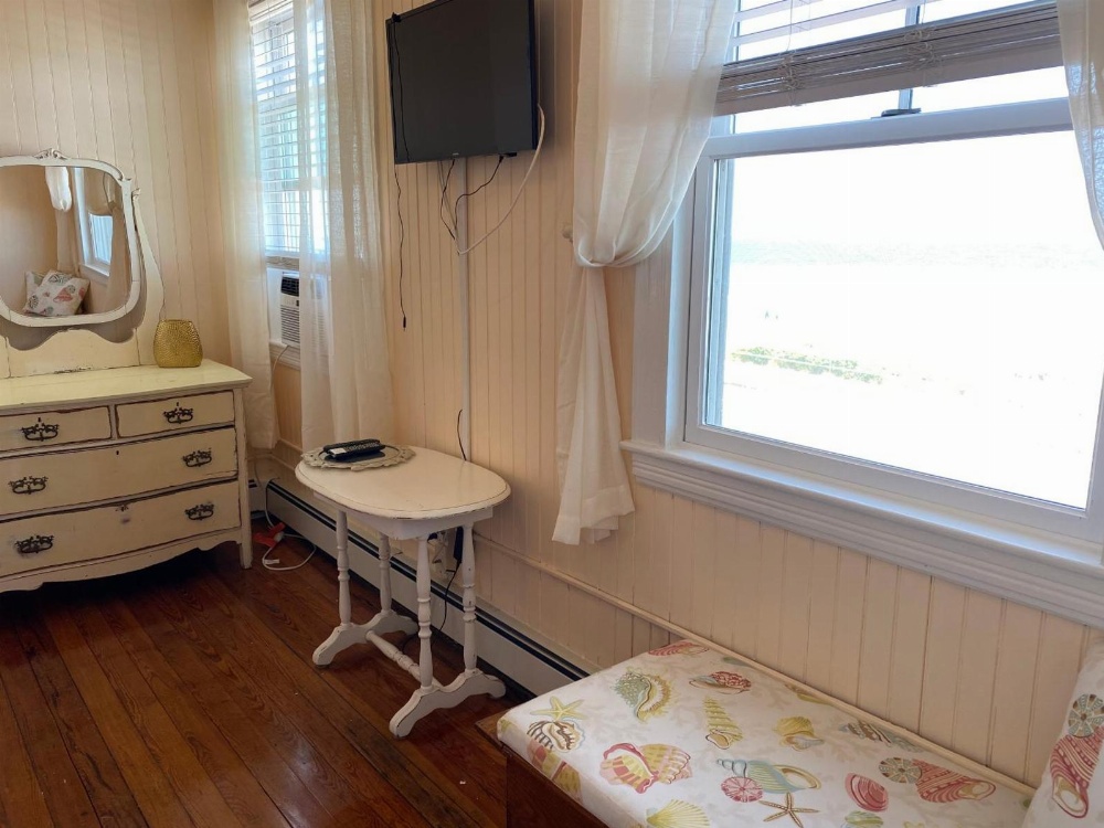 Inkwell Beach Cottage Main image